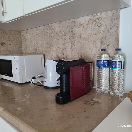 Duplex With Free Pool And Garage *