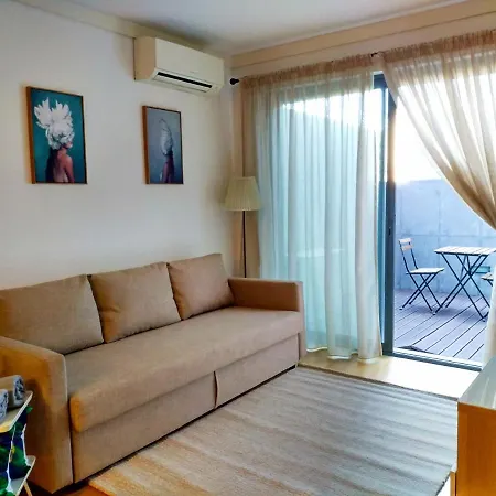 Апартаменты Duplex With Free Pool And Garage Лиссабон