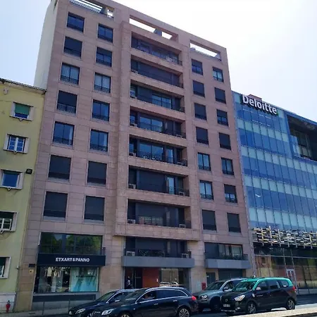 Duplex With Free Pool And Garage Lisbona